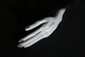 Lobob-hand-300×200